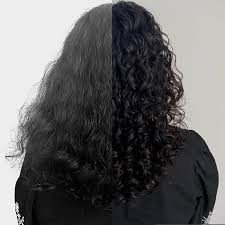 pluizig krullend haar