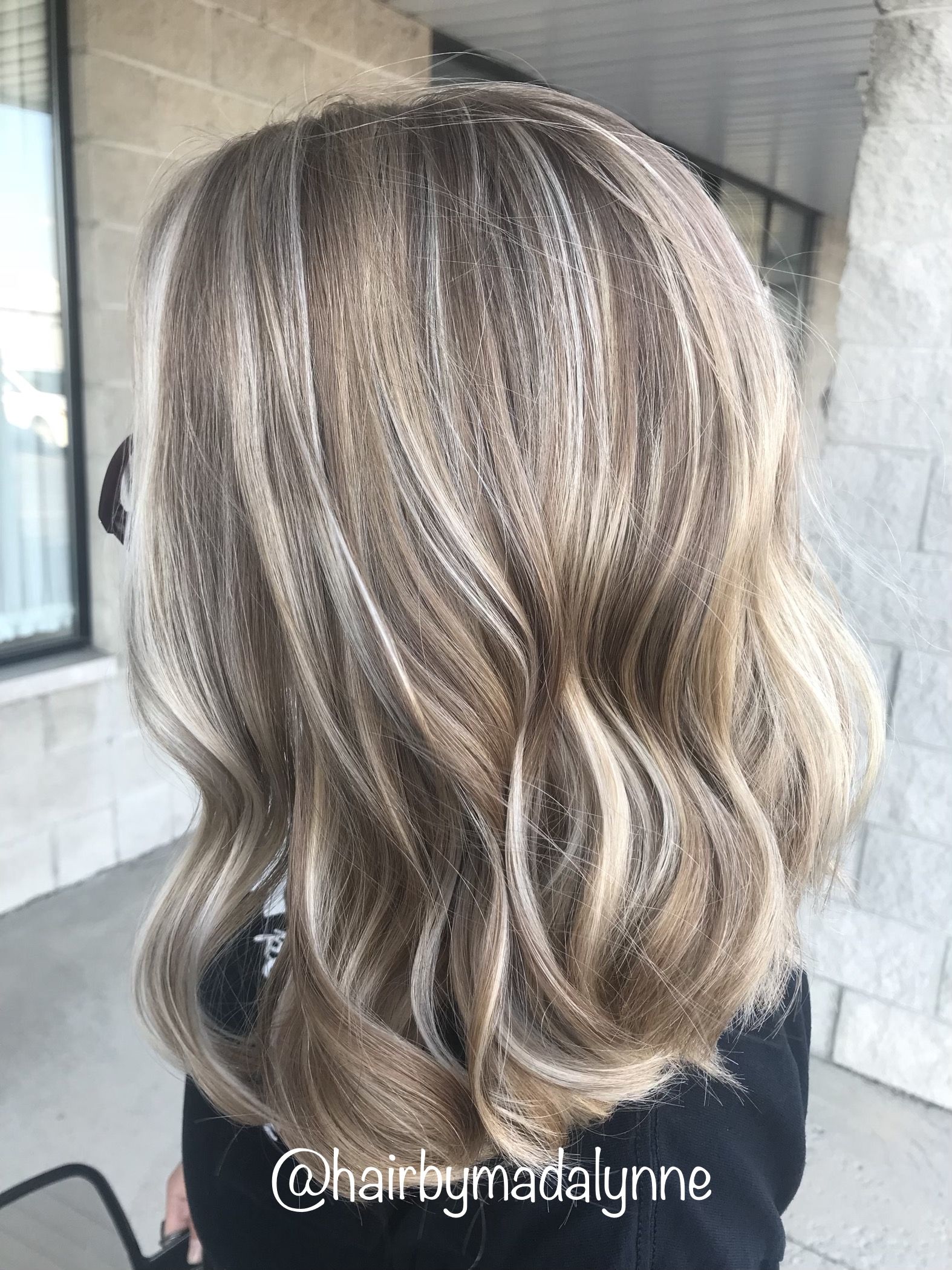 donkerblond haar grijs verven